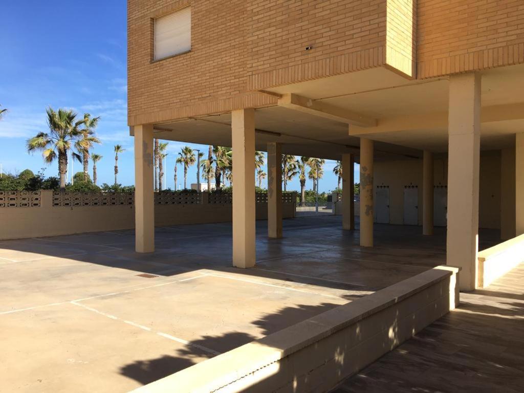 Apartamento A 100 Metros De La Playa Con Grande Terraza Y Vistas Al Mar Daimus Εξωτερικό φωτογραφία
